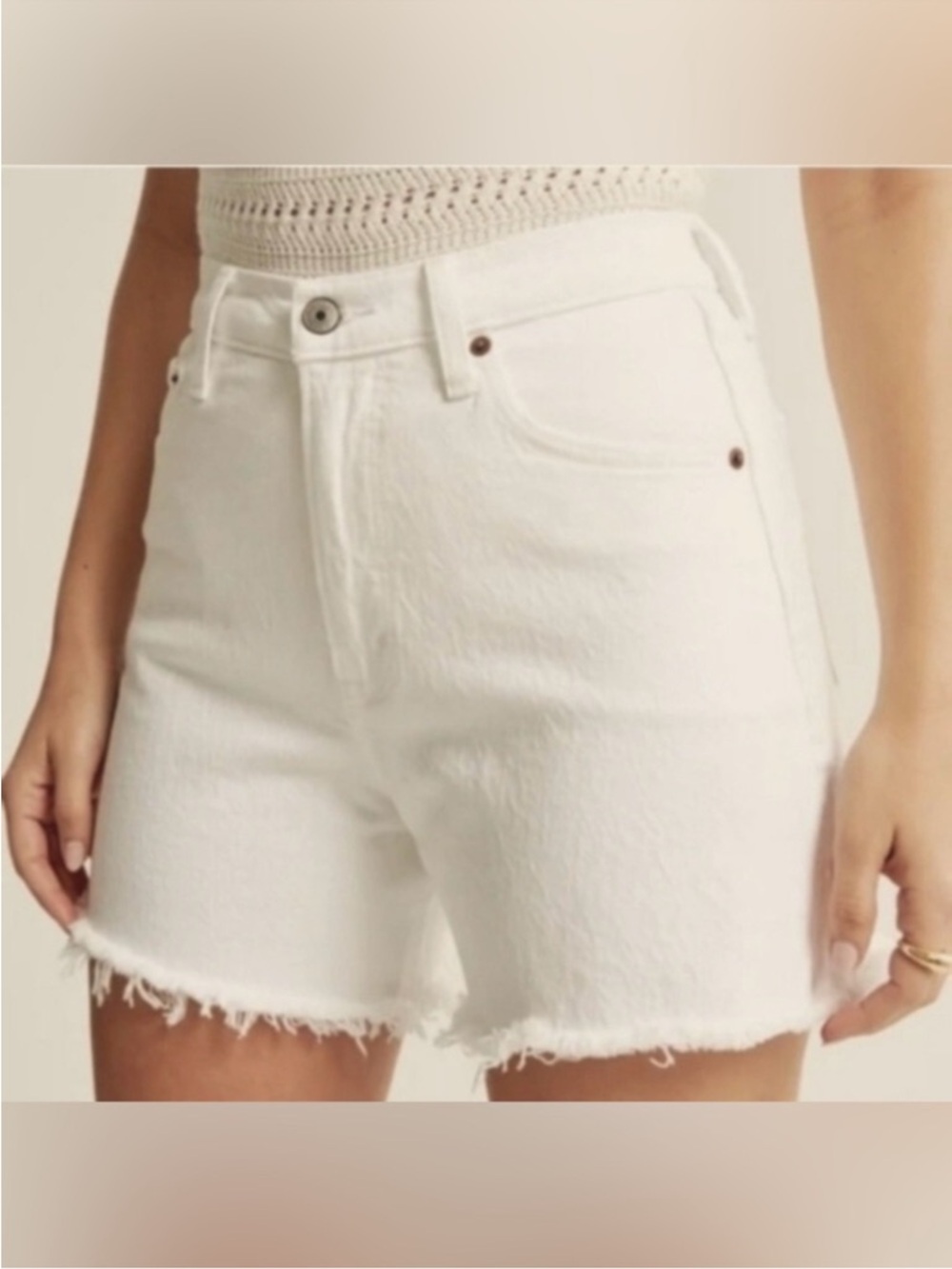 Abercrombie and Fitch high-rise dad shorts